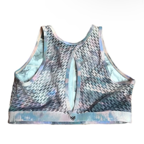 Wear It To Heart (WITH) Active Sports Bra in Abstract Print Size M - Picture 2 of 3